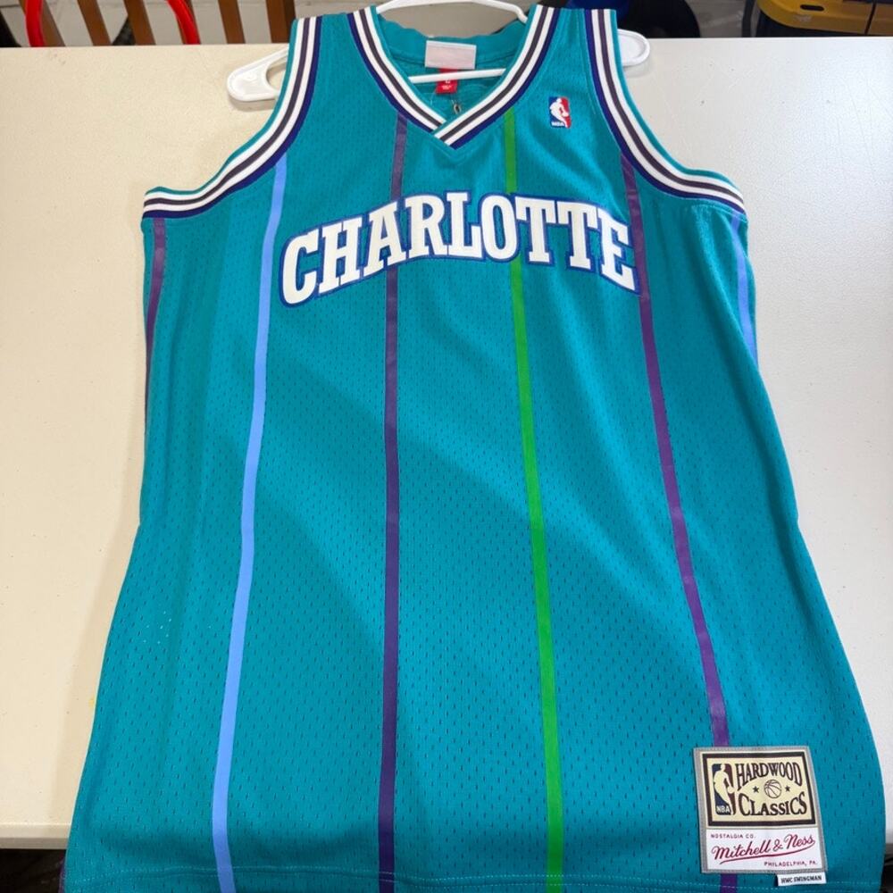 Charlotte Hornets Mitchell & Ness NBA Team Jersey Large NWT